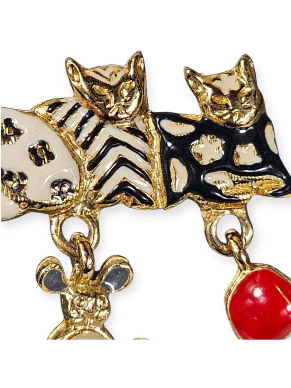 ANGEL Signed Multi Color Enamel Kitty Cat Kitten Brooch w/Toy Dangles VTG - Picture 8 of 11